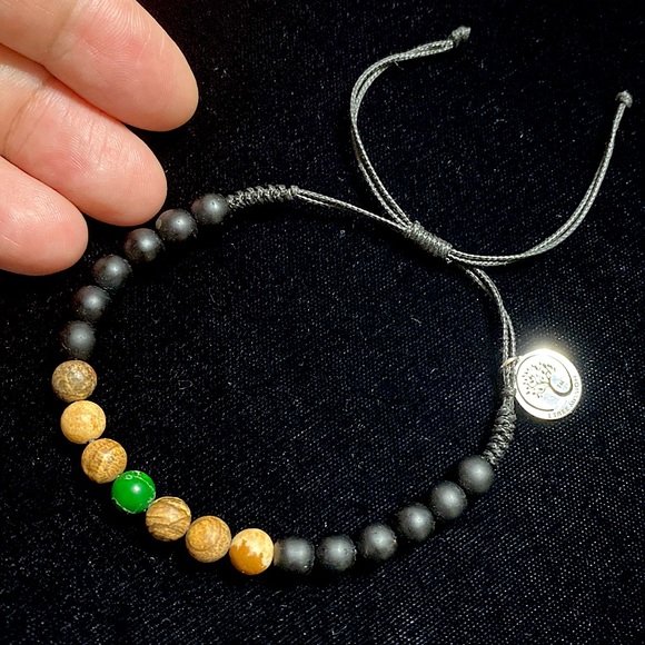 🖤NWOT💕1 Tree mission Stone bracelet - Picture 1 of 8